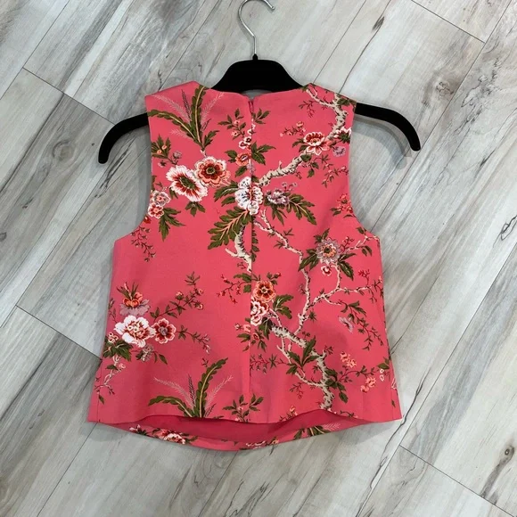 Cara Cara Guava Floral Top - Picture 3 of 4